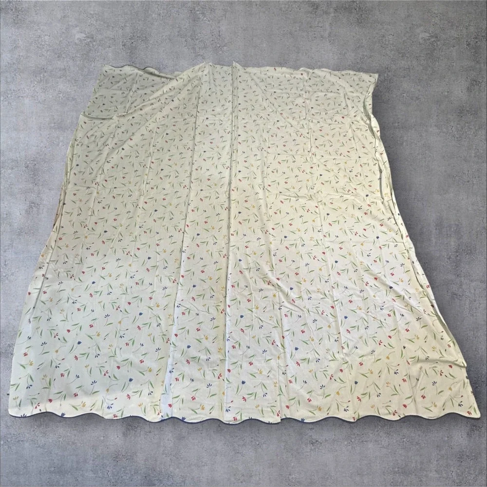 Vintage Wamsutta Sheet Set Double White Floral Scalloped Trim Tulip Cotton Blend